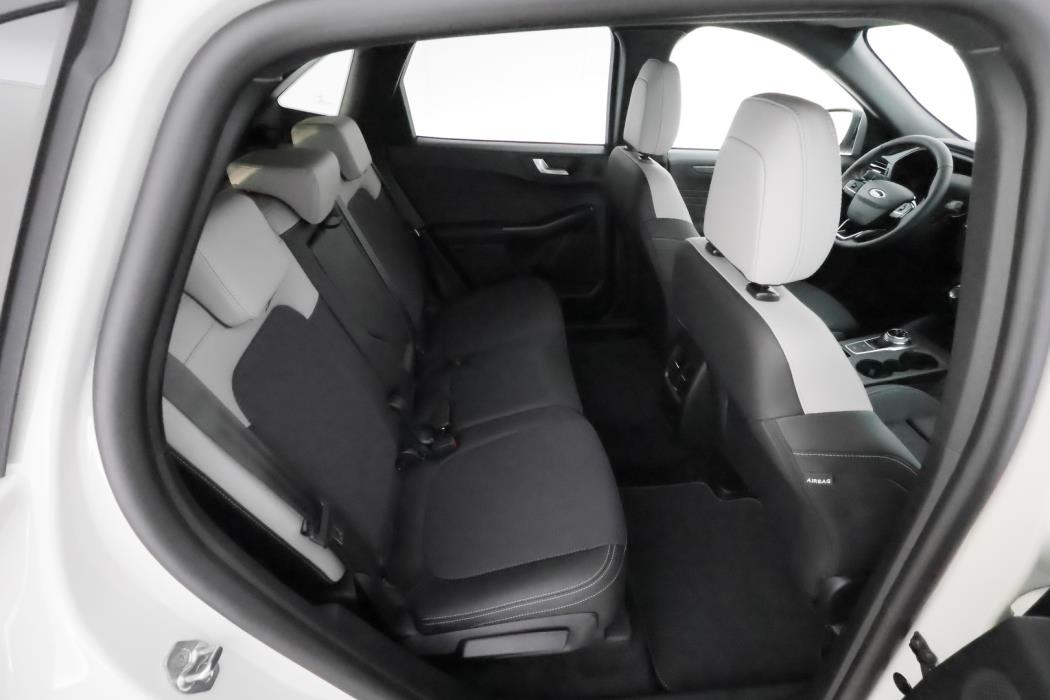 FORD Kuga 2026