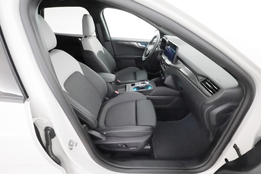 FORD Kuga 2026