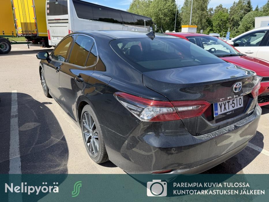 TOYOTA Camry 2024