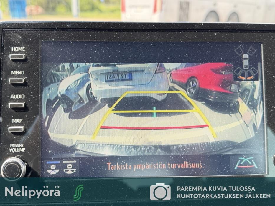 TOYOTA Camry 2024