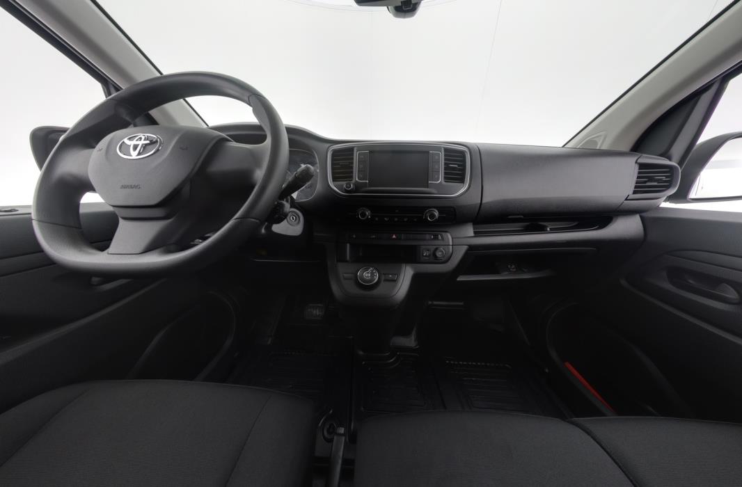 TOYOTA Proace 2024