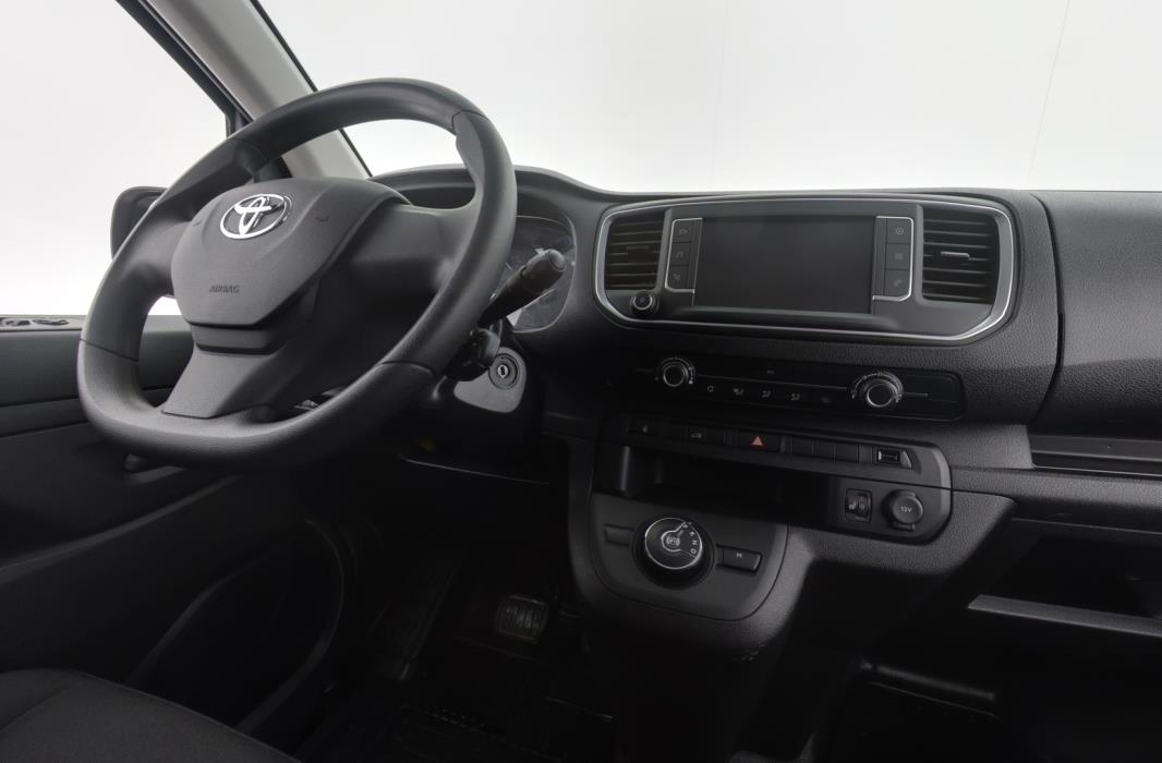TOYOTA Proace 2024