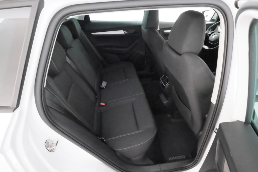 SKODA Karoq 2023