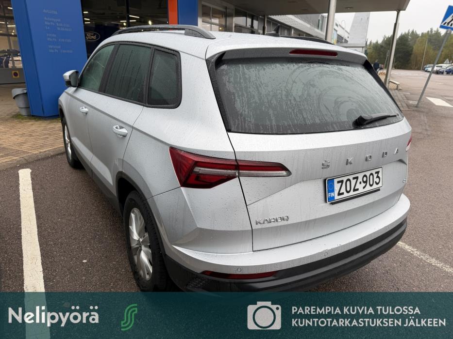 SKODA Karoq 2023