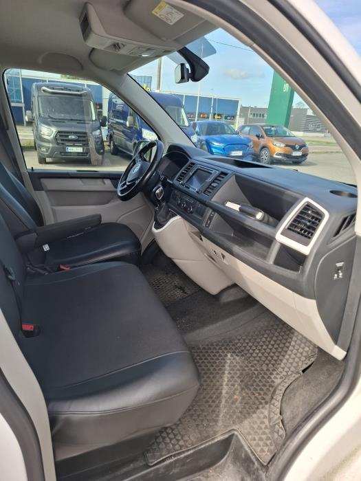 VOLKSWAGEN Transporter 2019