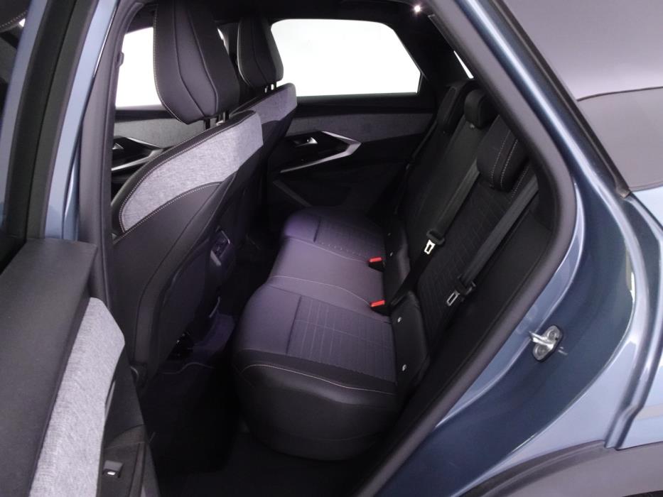 PEUGEOT 3008 2025