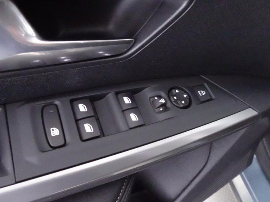 PEUGEOT 3008 2025