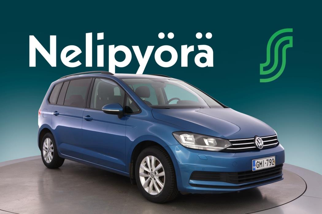 VOLKSWAGEN Touran 2016