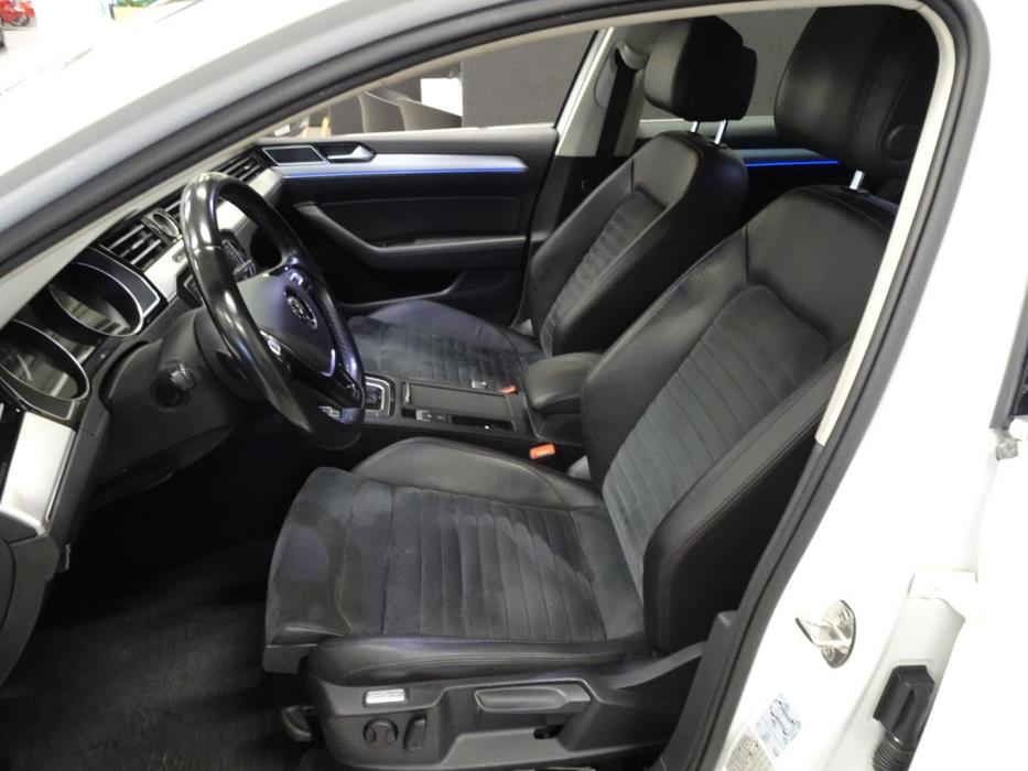 VOLKSWAGEN Passat 2016