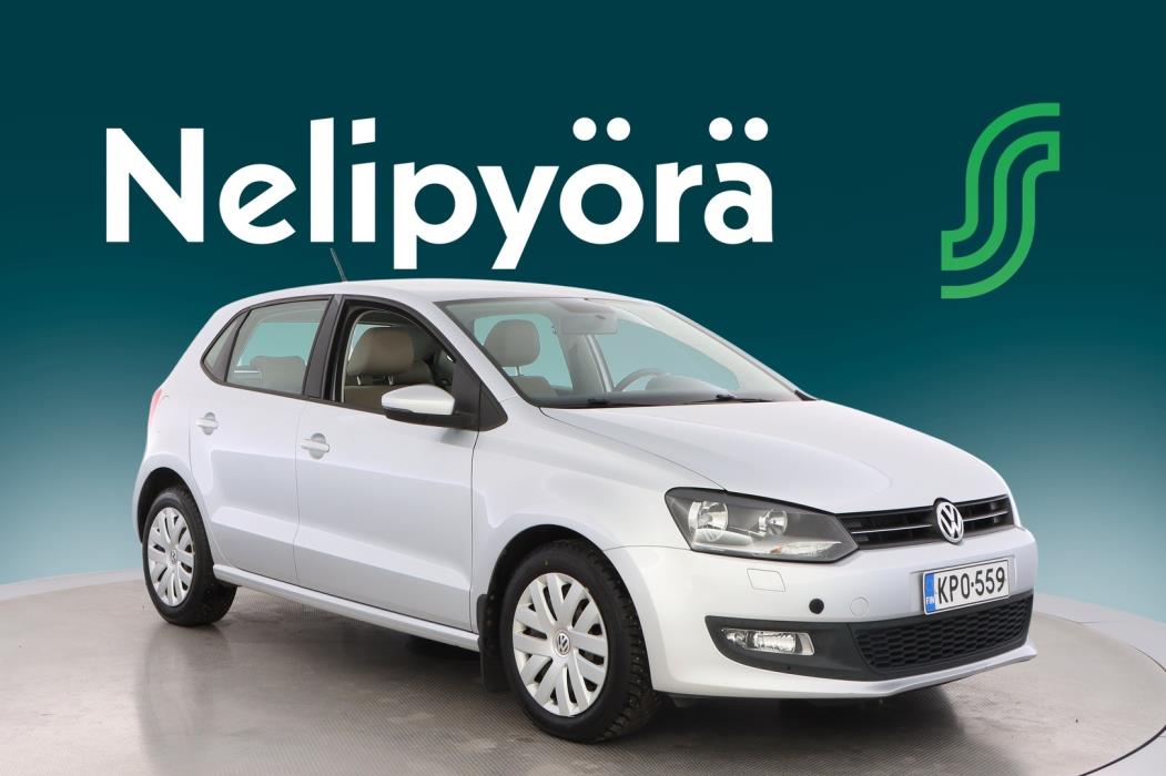 VOLKSWAGEN Polo 2011
