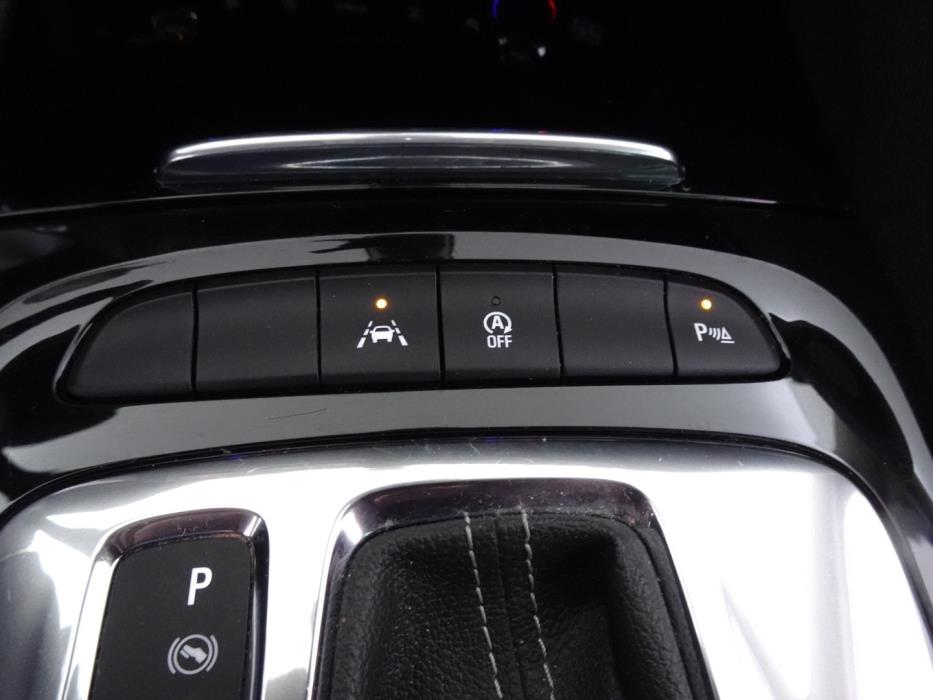 OPEL Insignia 2019