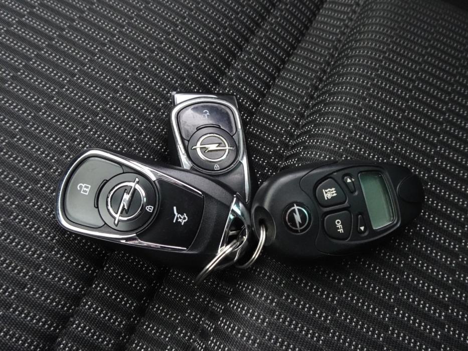 OPEL Insignia 2019