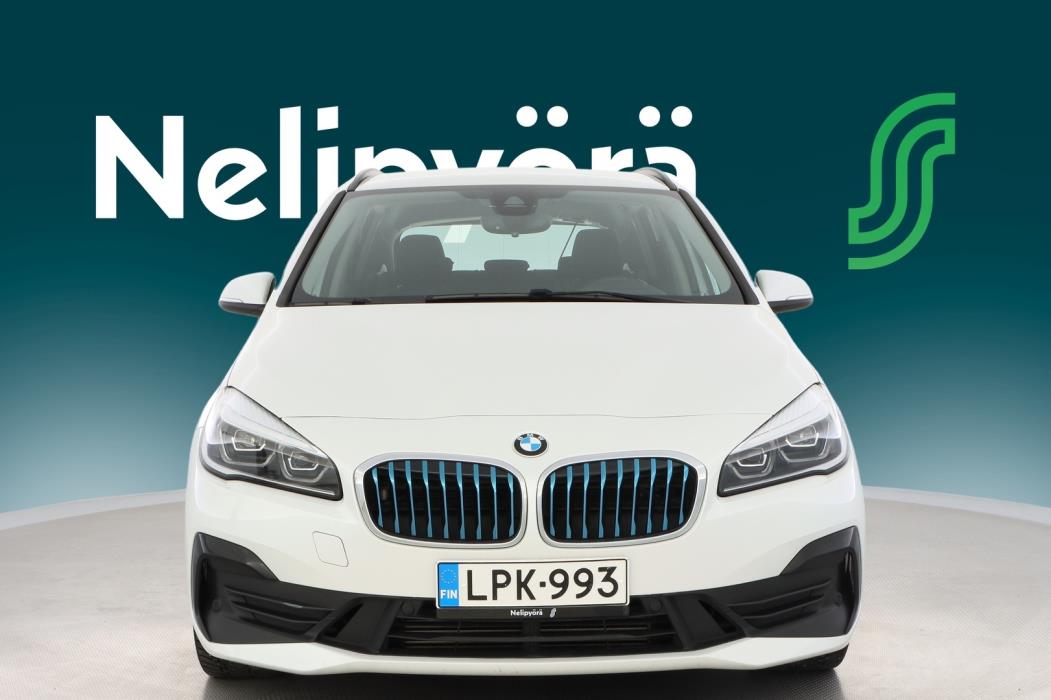 BMW 225 2019