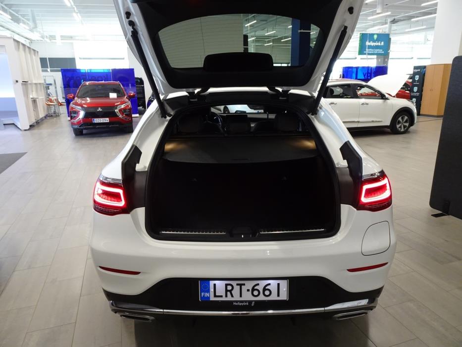 MERCEDES-BENZ GLC 2022