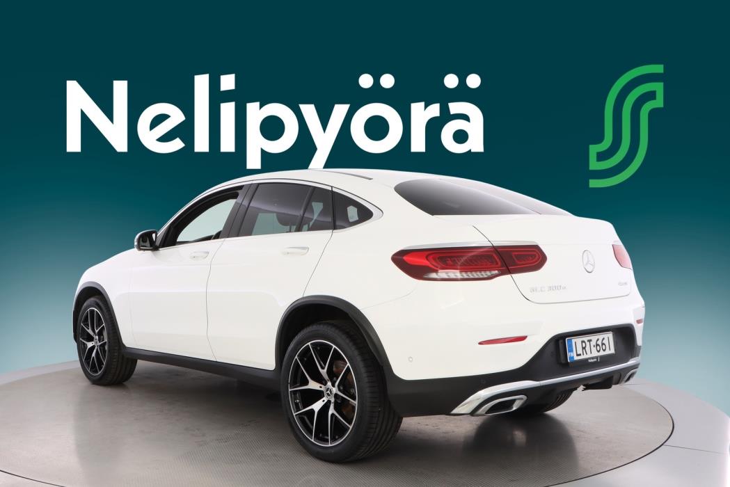 MERCEDES-BENZ GLC 2022