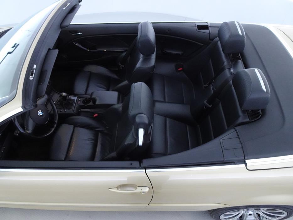 BMW 323 2000