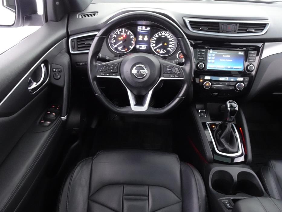 NISSAN Qashqai 2018