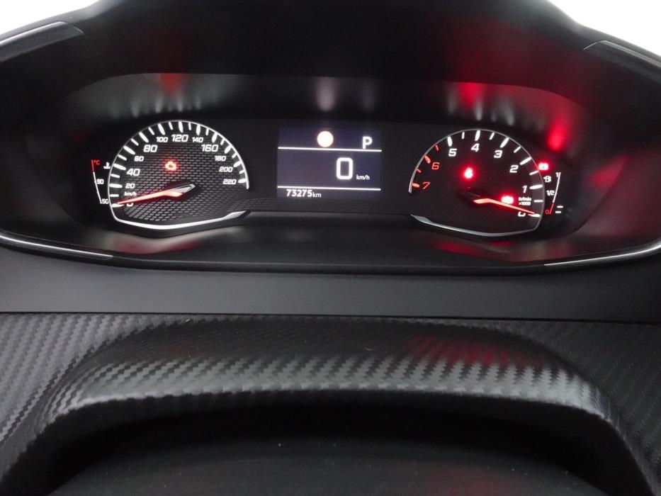 PEUGEOT 2008 2022