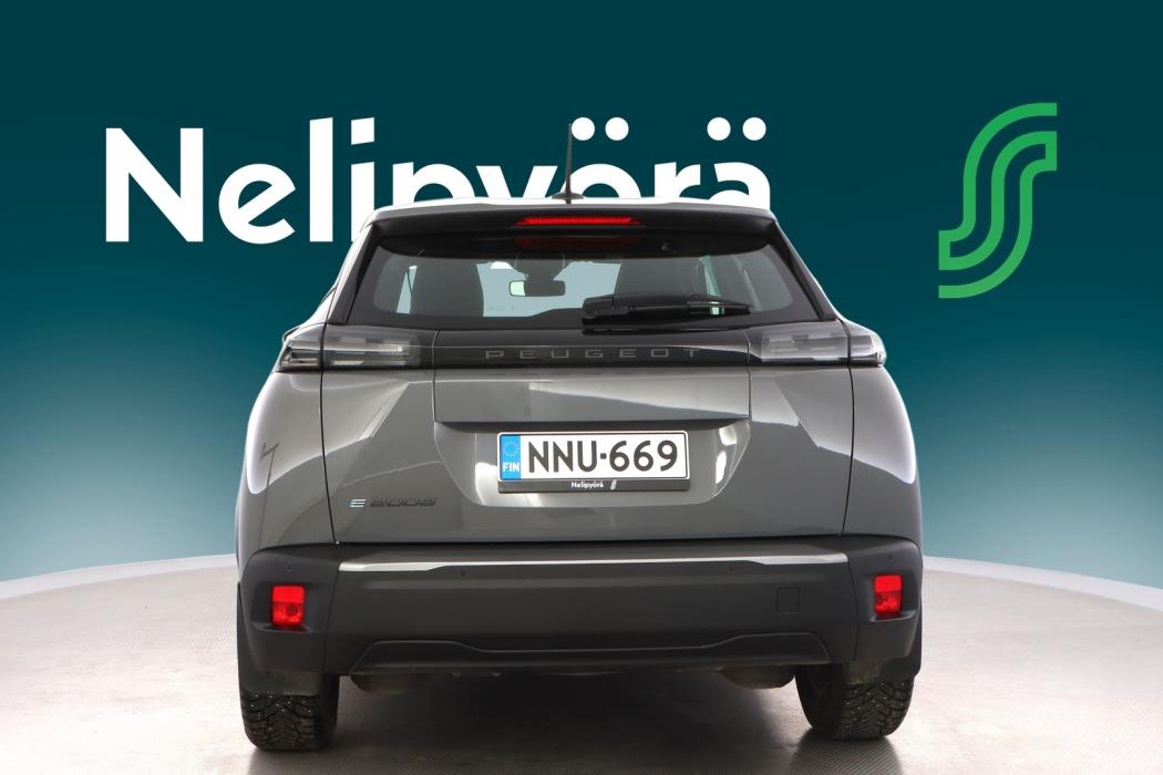 PEUGEOT e-2008 2024