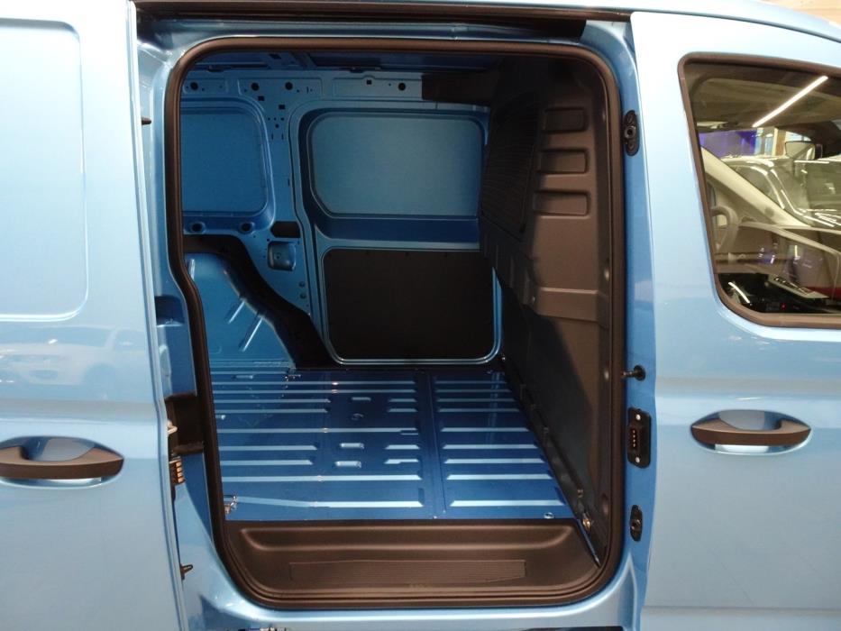 FORD TRANSIT CONNECT 2024