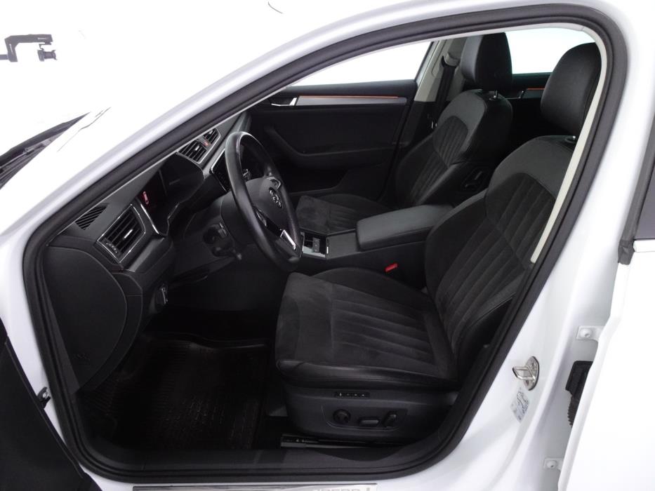 SKODA Superb 2019