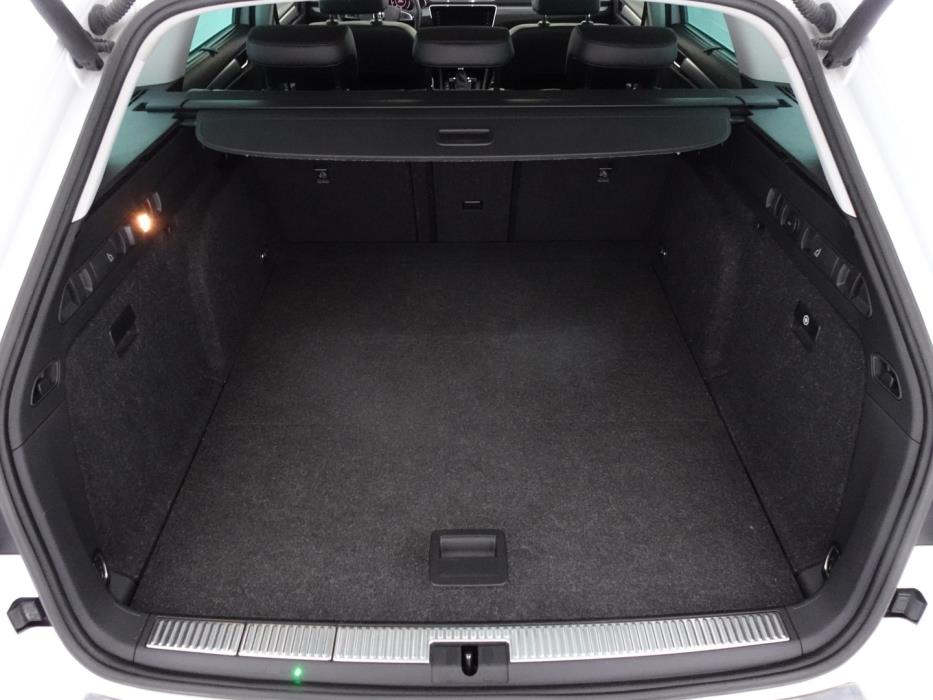 SKODA Superb 2019