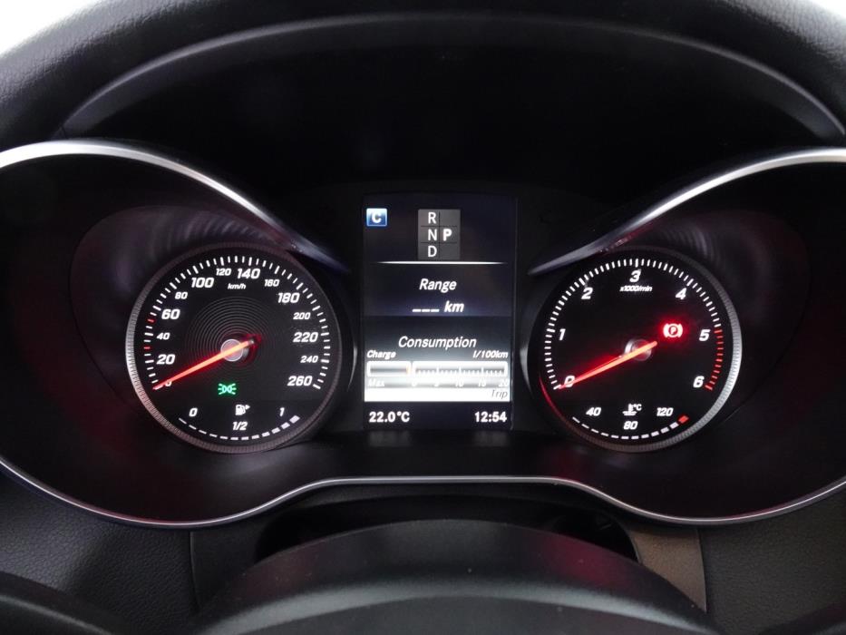 MERCEDES-BENZ C 2016