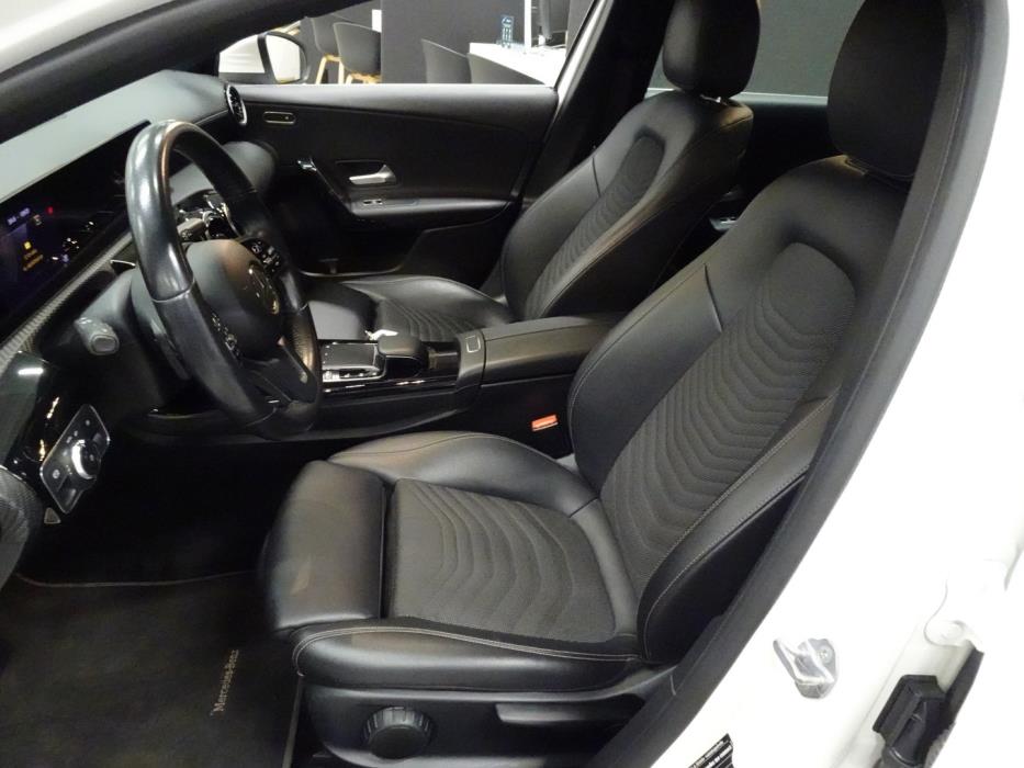 MERCEDES-BENZ A 2019