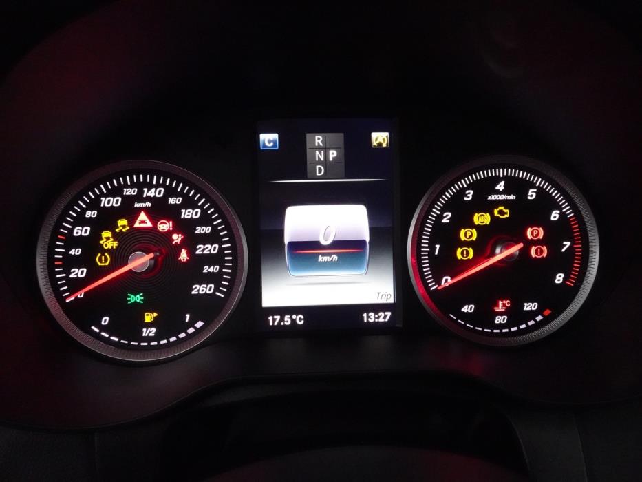 MERCEDES-BENZ C 2017