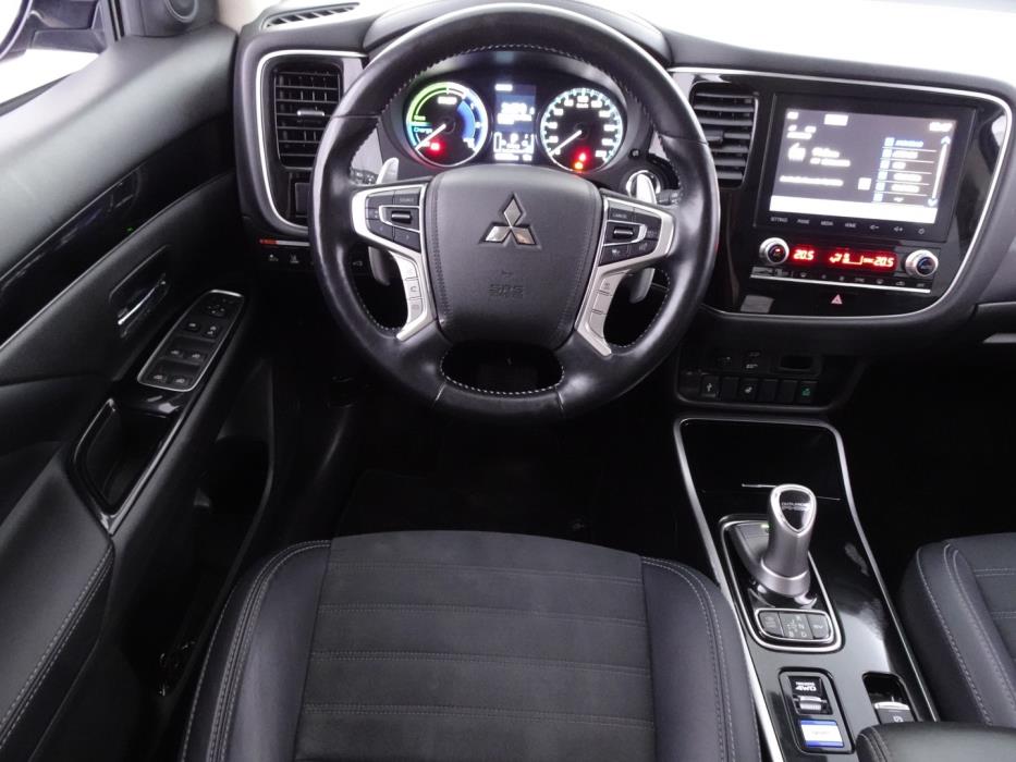 MITSUBISHI Outlander PHEV 2021