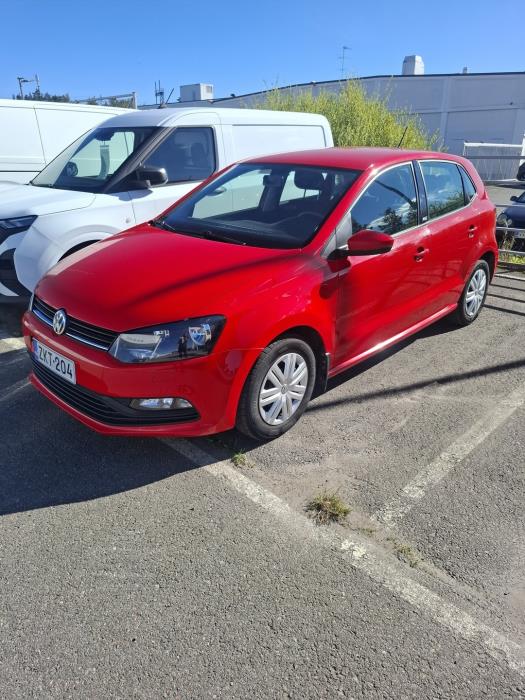 VOLKSWAGEN Polo 2016