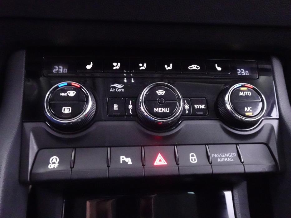 SKODA Karoq 2020