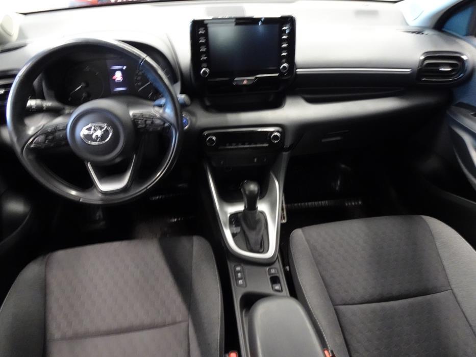 TOYOTA Yaris 2022
