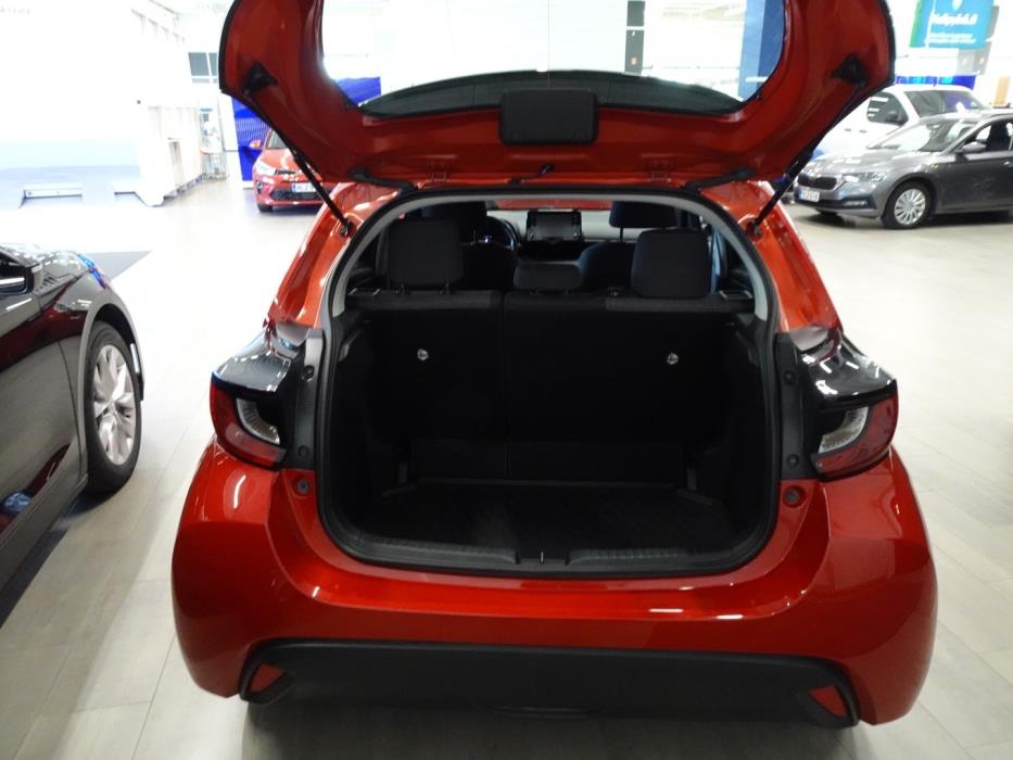 TOYOTA Yaris 2022