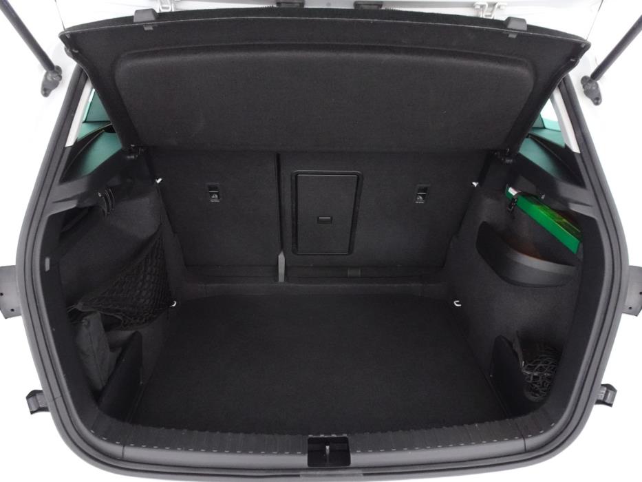 SKODA Karoq 2023
