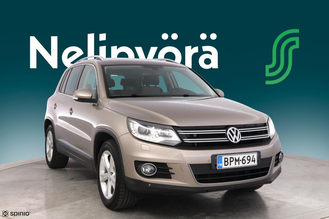 VOLKSWAGEN Tiguan 2011