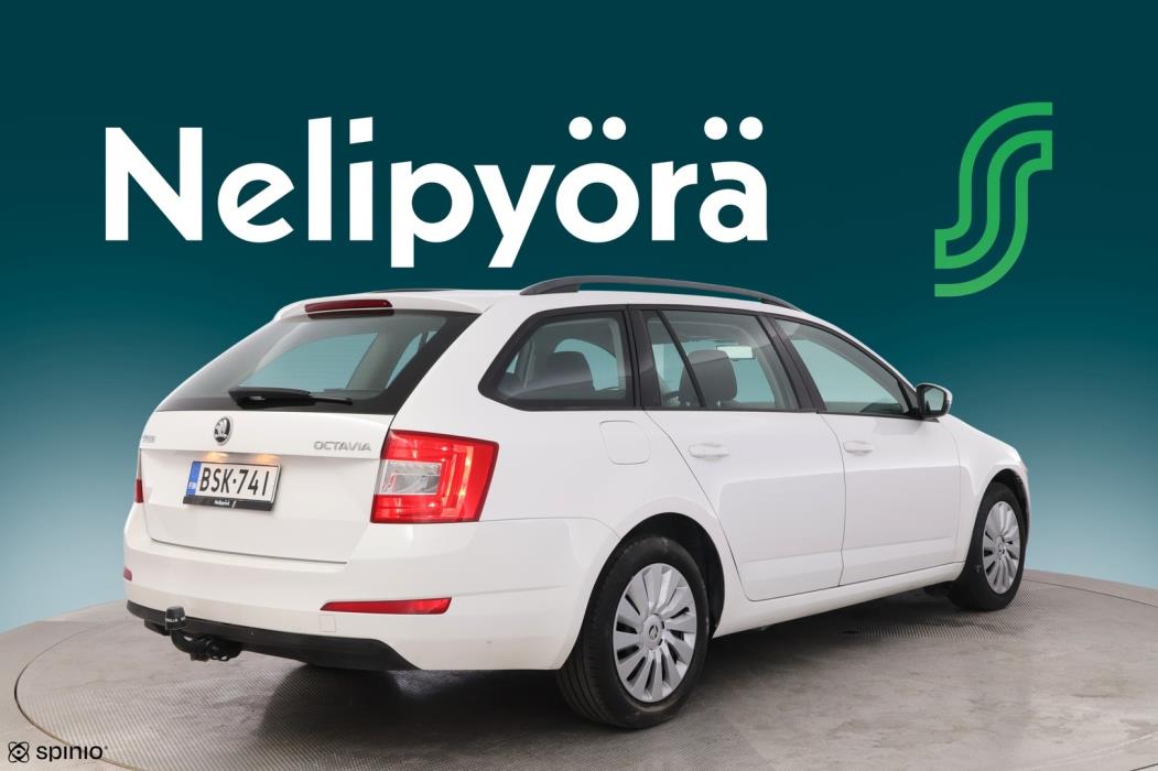 SKODA Octavia 2015