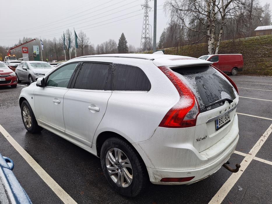 VOLVO XC60 2015