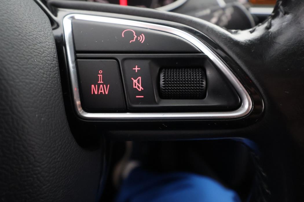 AUDI A4 2015