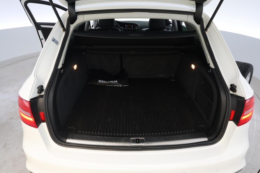 AUDI A4 2015