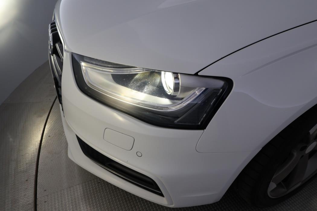 AUDI A4 2015