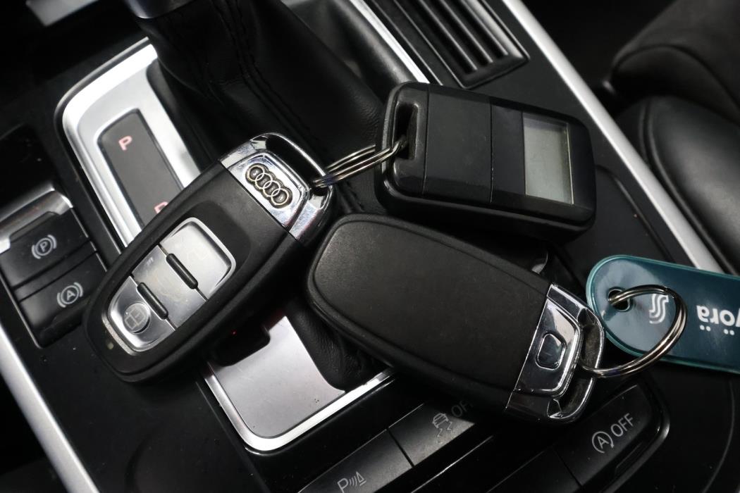 AUDI A4 2015