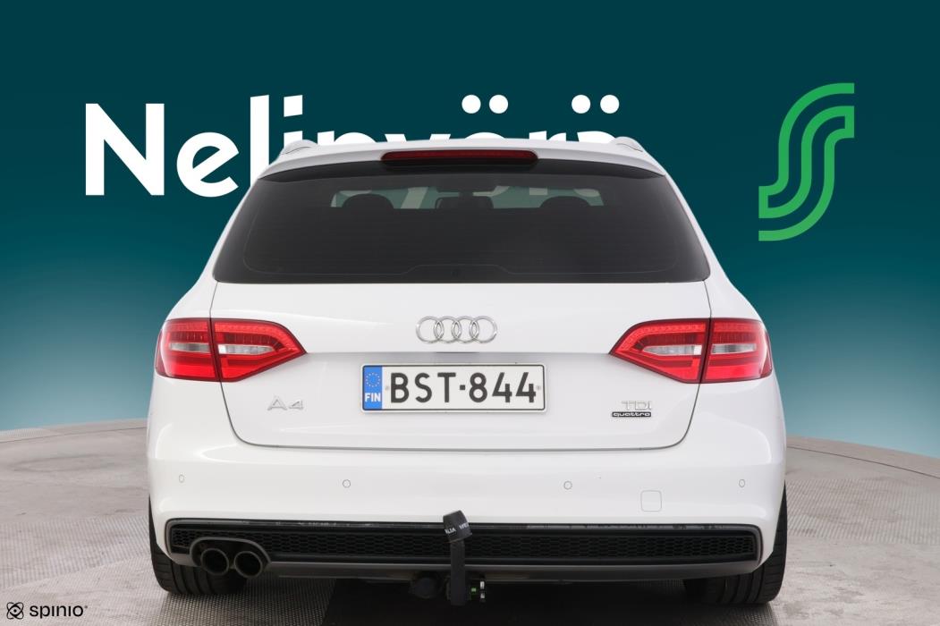 AUDI A4 2015