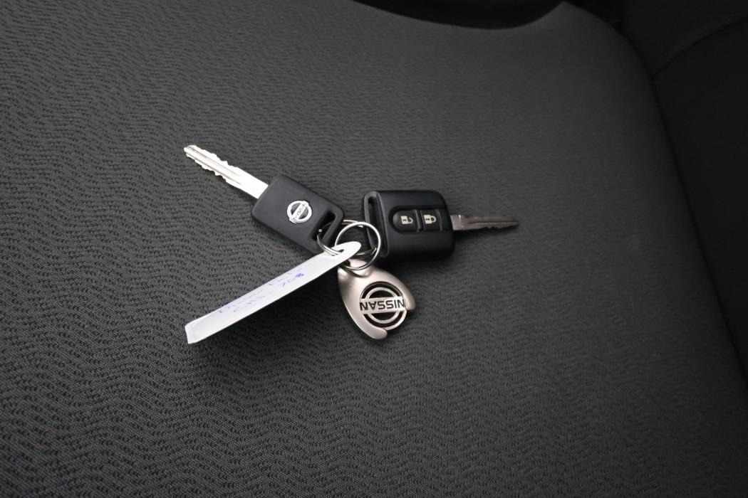 NISSAN Note 2009