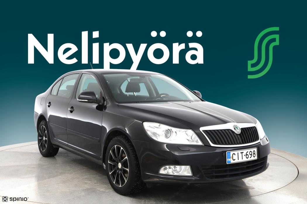 SKODA Octavia 2012