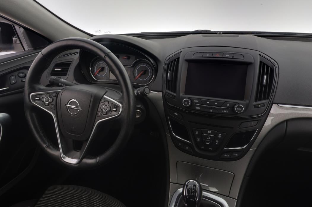 OPEL Insignia 2016