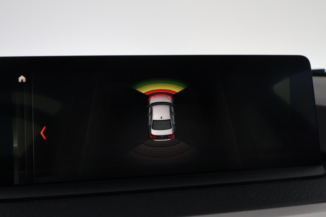 BMW 320 2019