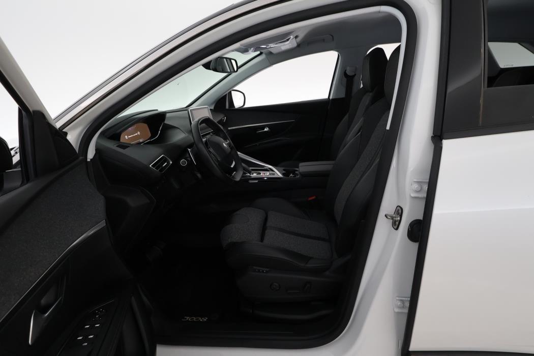 PEUGEOT 3008 2019