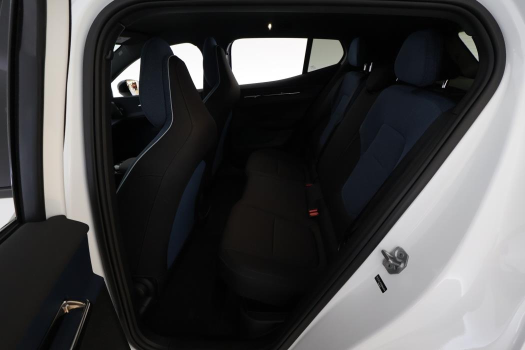 VOLVO EX30 2024