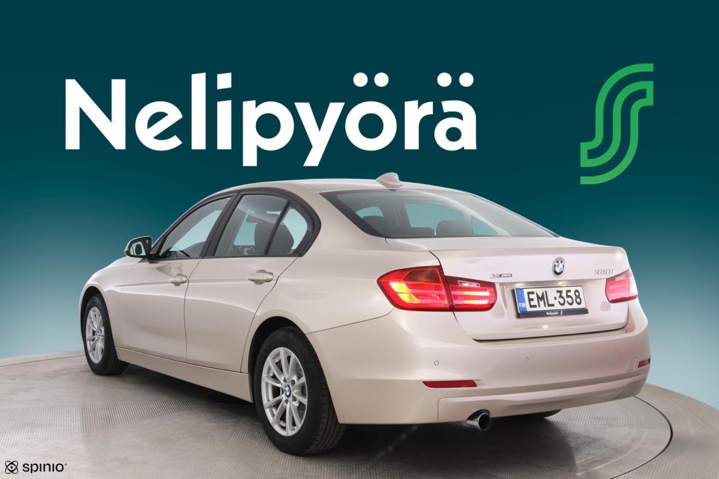 BMW 320 2013